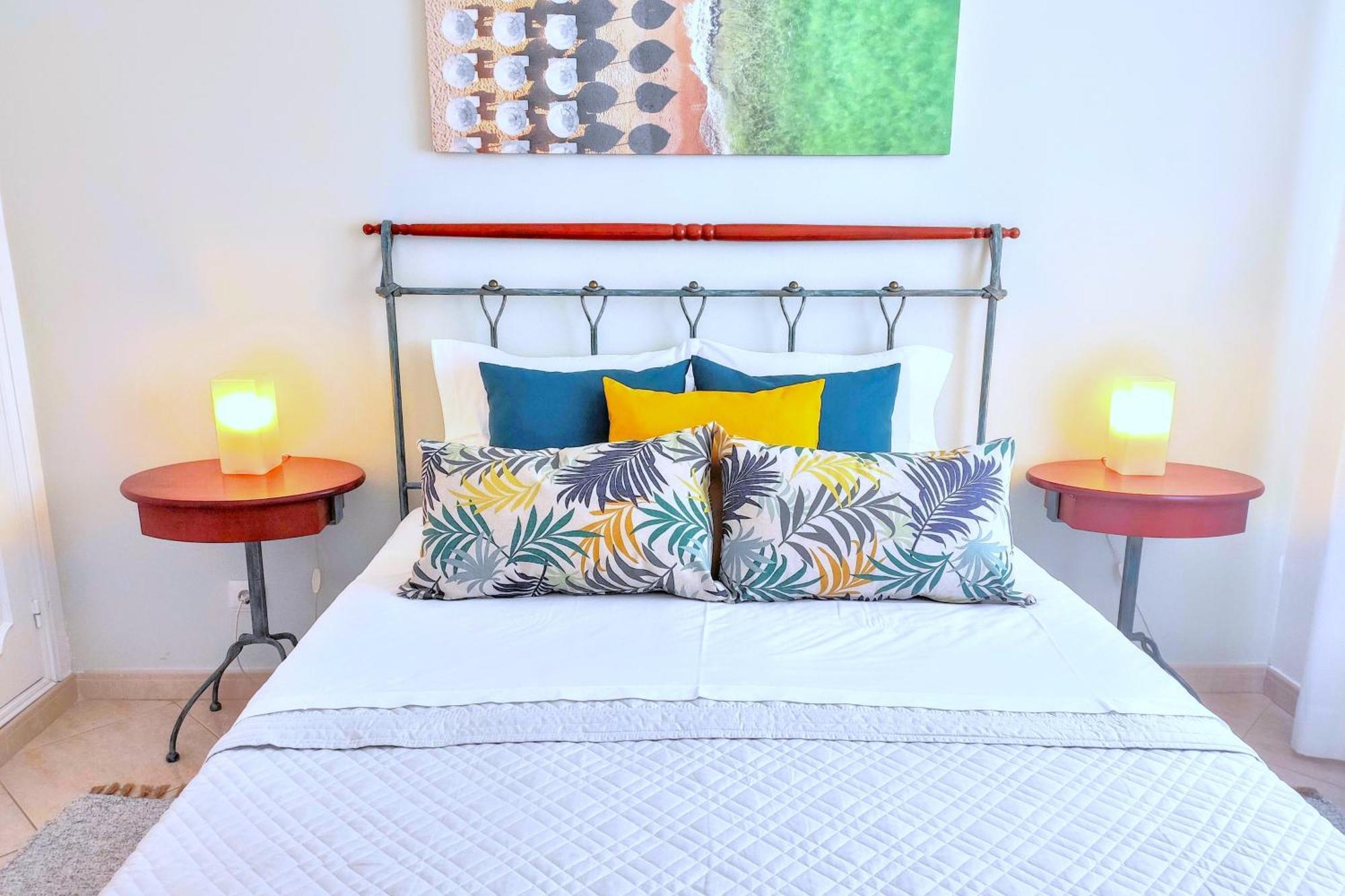 Avenue Apartment กัวเตย์รา ภายนอก รูปภาพ
